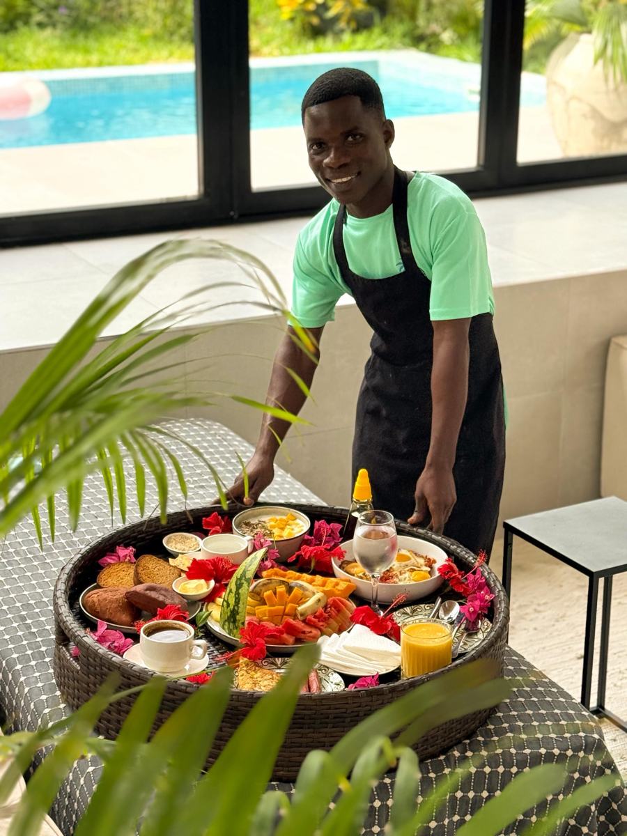 Our chef with a floating breakfast